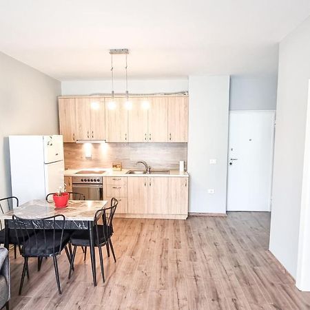 New Bazaar 1Bd Modern Apartment Tirana Extérieur photo