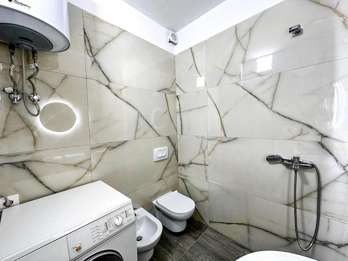 New Bazaar 1Bd Modern Apartment Tirana Extérieur photo